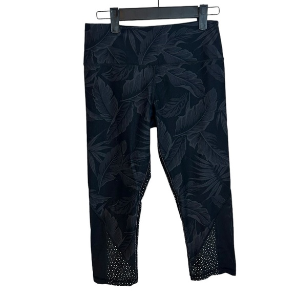 Scorpio Sol Tropical Cropped Active Leggings - Picture 1 of 3